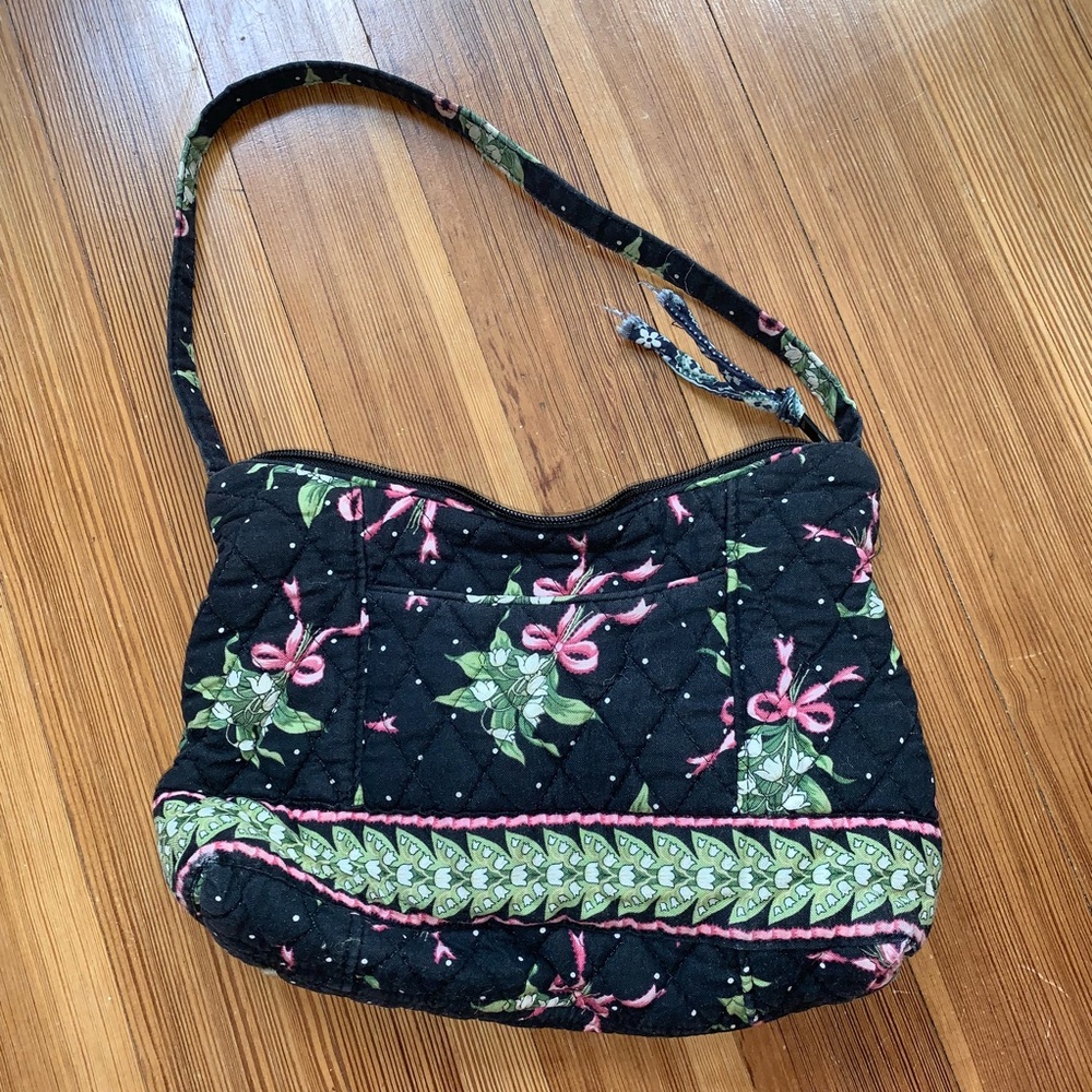 Black quilted Vera Bradley purse